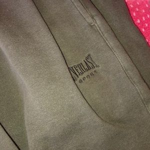 dark green Everlast joggers